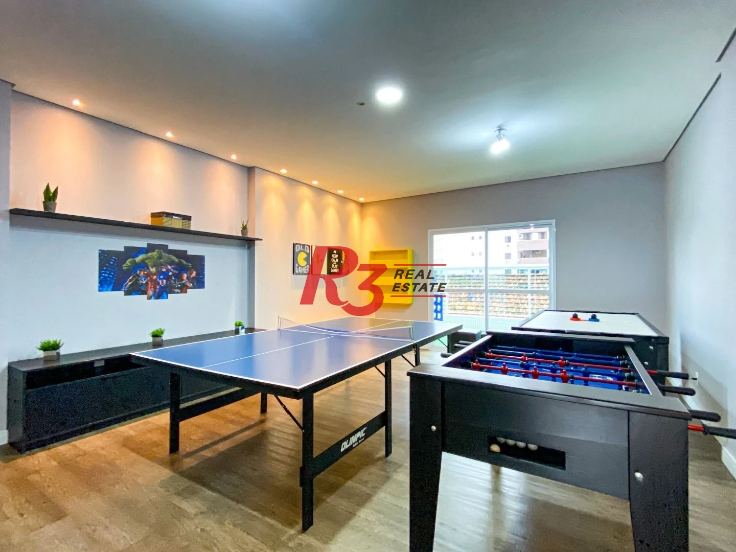 Apartamento com 3 dormitórios para alugar, 104 m² por R$ 14.500,00/mês - Gonzaga - Santos/SP