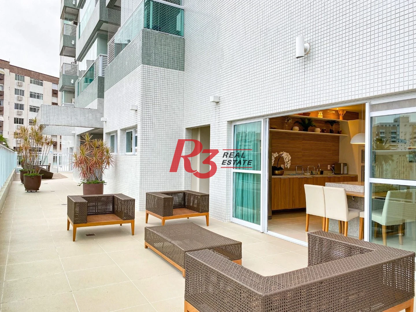 Apartamento com 3 dormitórios para alugar, 104 m² por R$ 14.500,00/mês - Gonzaga - Santos/SP
