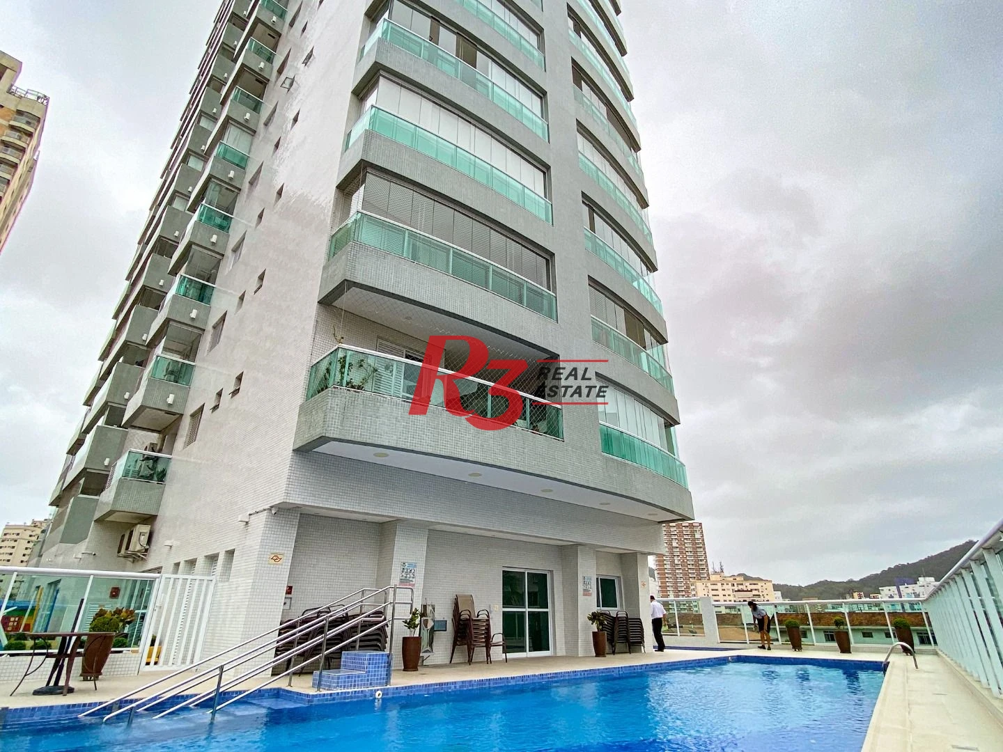 Apartamento com 3 dormitórios para alugar, 104 m² por R$ 14.500,00/mês - Gonzaga - Santos/SP