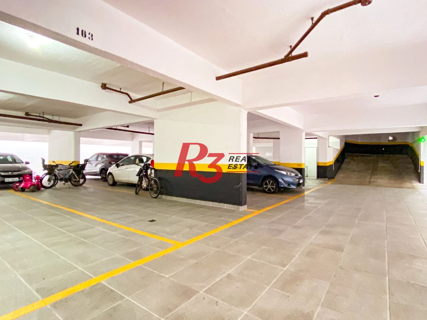 Apartamento com 3 dormitórios para alugar, 104 m² por R$ 14.500,00/mês - Gonzaga - Santos/SP