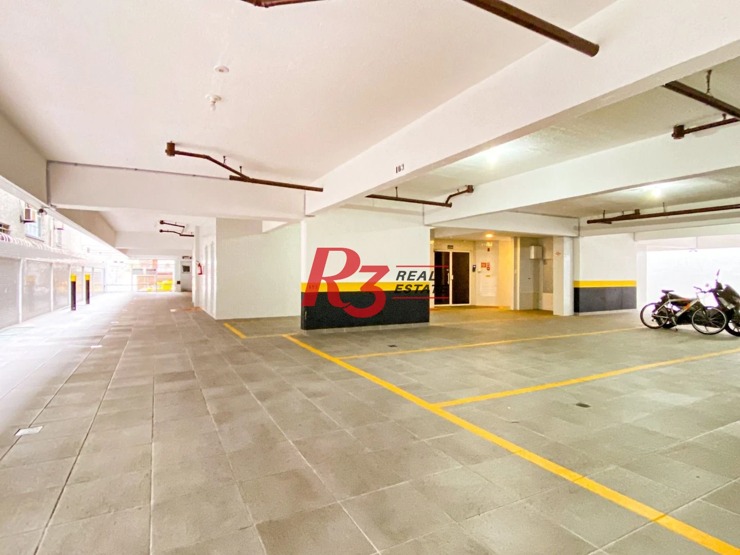 Apartamento com 3 dormitórios para alugar, 104 m² por R$ 14.500,00/mês - Gonzaga - Santos/SP