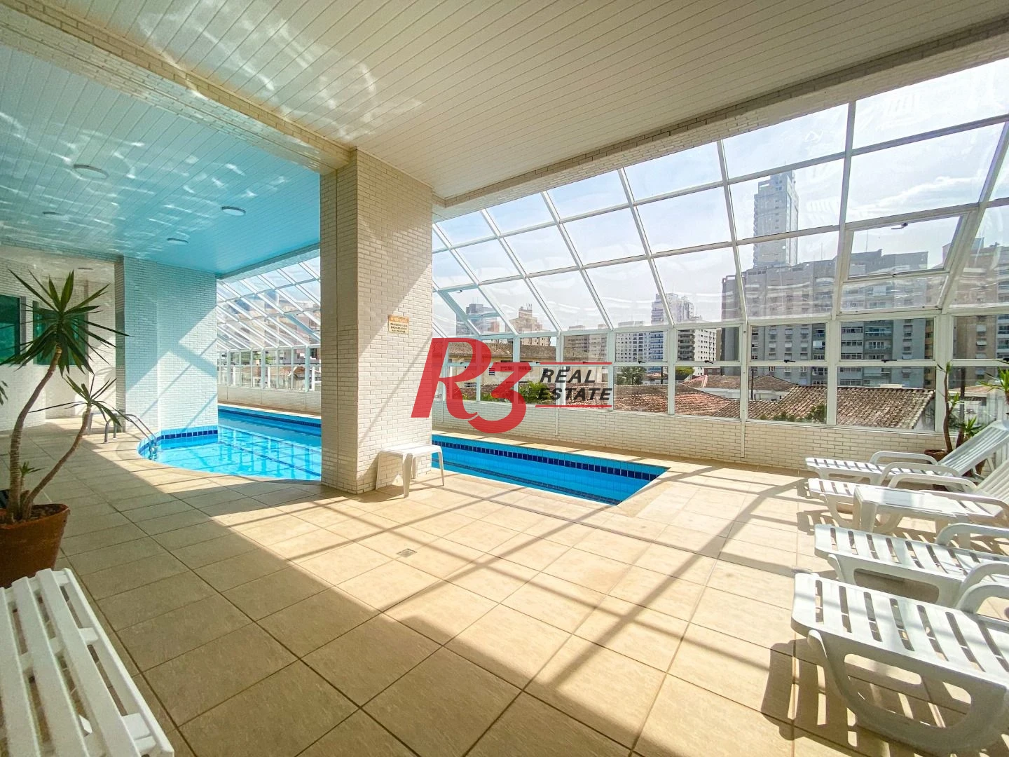 *ACEITA PERMUTA* Apartamento com 4 suítes com varanda e vista mar, 240 m² por R$ 2.200.000 - Ponta da Praia - Santos/SP
