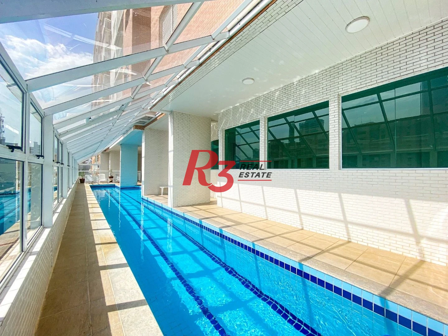*ACEITA PERMUTA* Apartamento com 4 suítes com varanda e vista mar, 240 m² por R$ 2.200.000 - Ponta da Praia - Santos/SP
