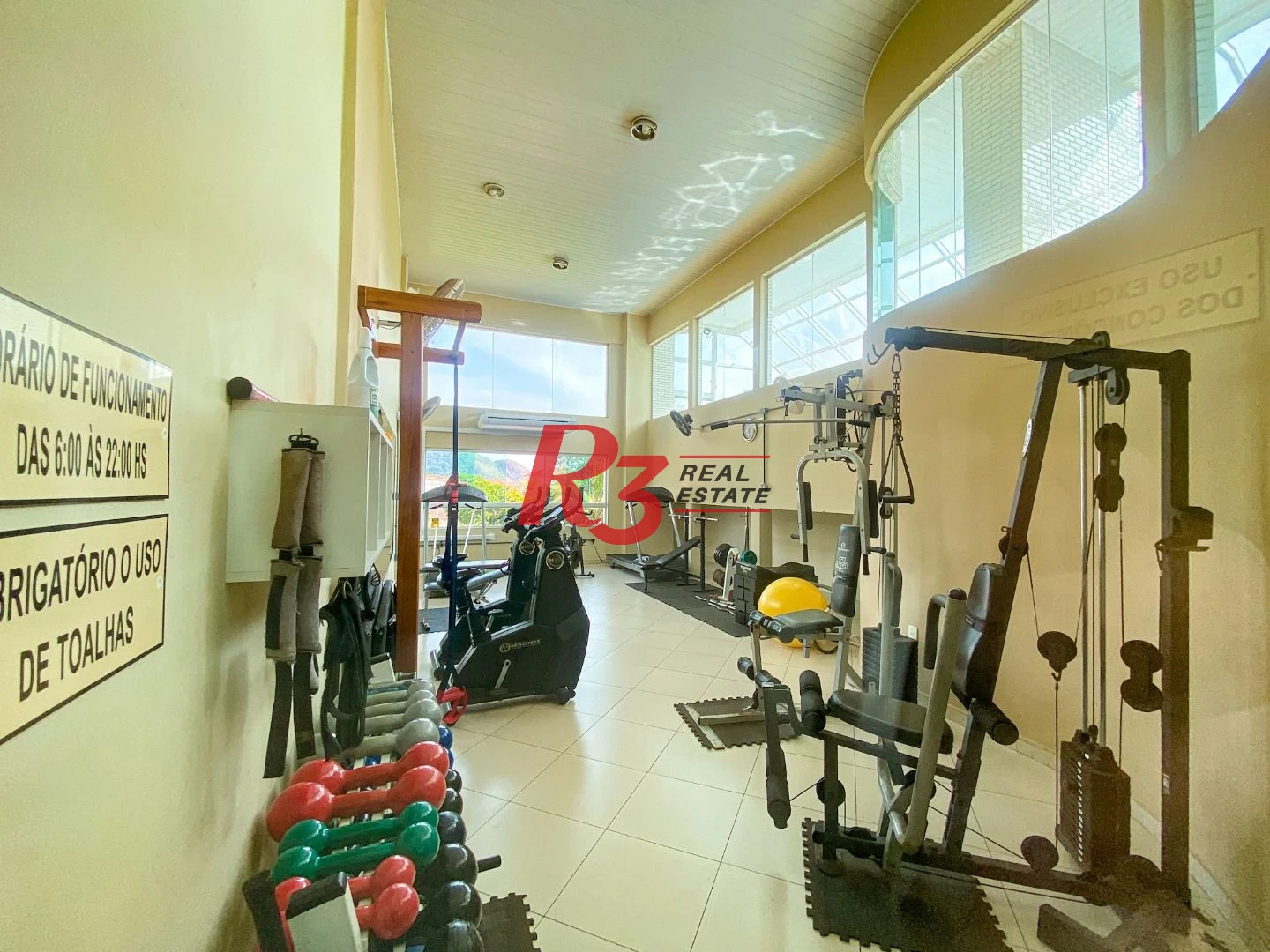 *ACEITA PERMUTA* Apartamento com 4 suítes com varanda e vista mar, 240 m² por R$ 2.200.000 - Ponta da Praia - Santos/SP