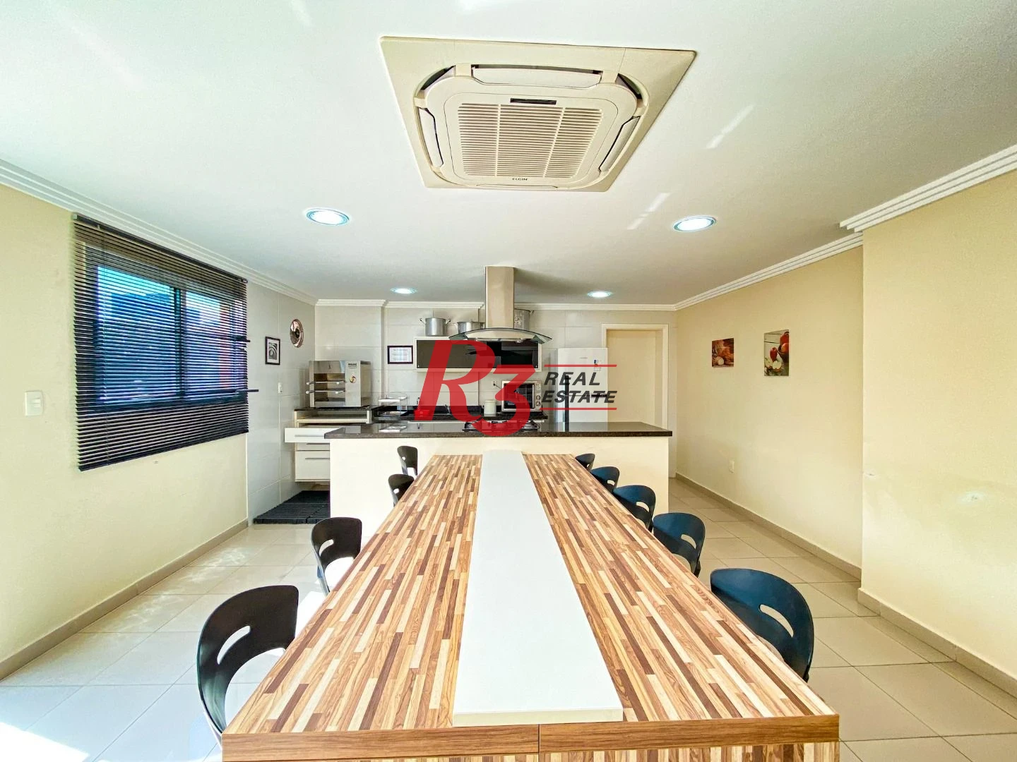 *ACEITA PERMUTA* Apartamento com 4 suítes com varanda e vista mar, 240 m² por R$ 2.200.000 - Ponta da Praia - Santos/SP