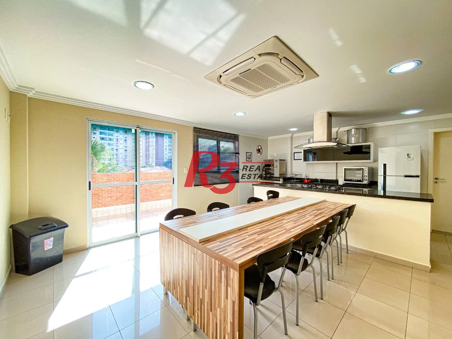 *ACEITA PERMUTA* Apartamento com 4 suítes com varanda e vista mar, 240 m² por R$ 2.200.000 - Ponta da Praia - Santos/SP