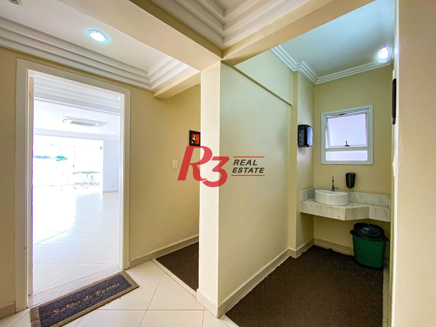 *ACEITA PERMUTA* Apartamento com 4 suítes com varanda e vista mar, 240 m² por R$ 2.200.000 - Ponta da Praia - Santos/SP