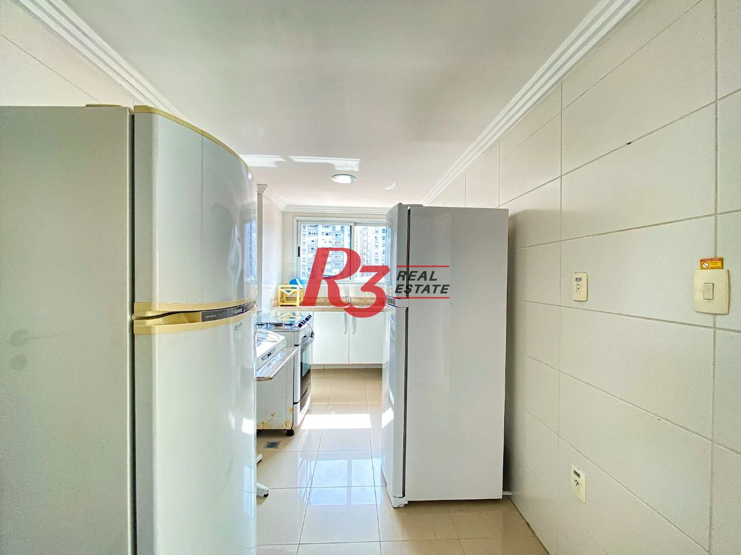 *ACEITA PERMUTA* Apartamento com 4 suítes com varanda e vista mar, 240 m² por R$ 2.200.000 - Ponta da Praia - Santos/SP