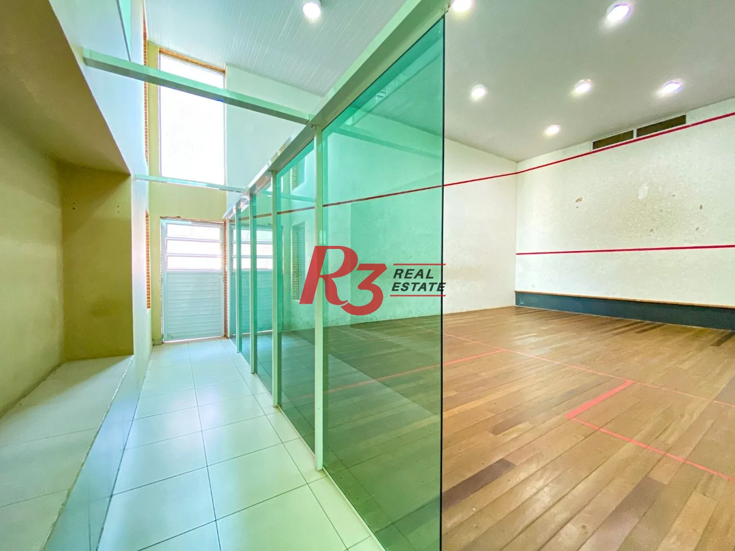 *ACEITA PERMUTA* Apartamento com 4 suítes com varanda e vista mar, 240 m² por R$ 2.200.000 - Ponta da Praia - Santos/SP