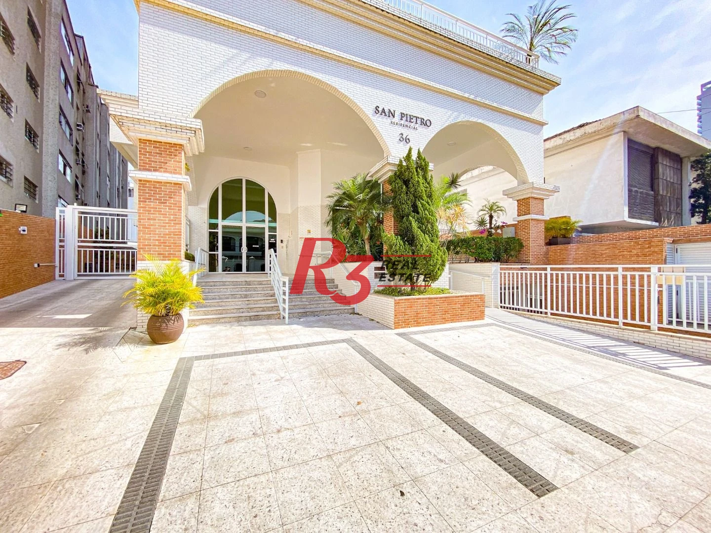 *ACEITA PERMUTA* Apartamento com 4 suítes com varanda e vista mar, 240 m² por R$ 2.200.000 - Ponta da Praia - Santos/SP