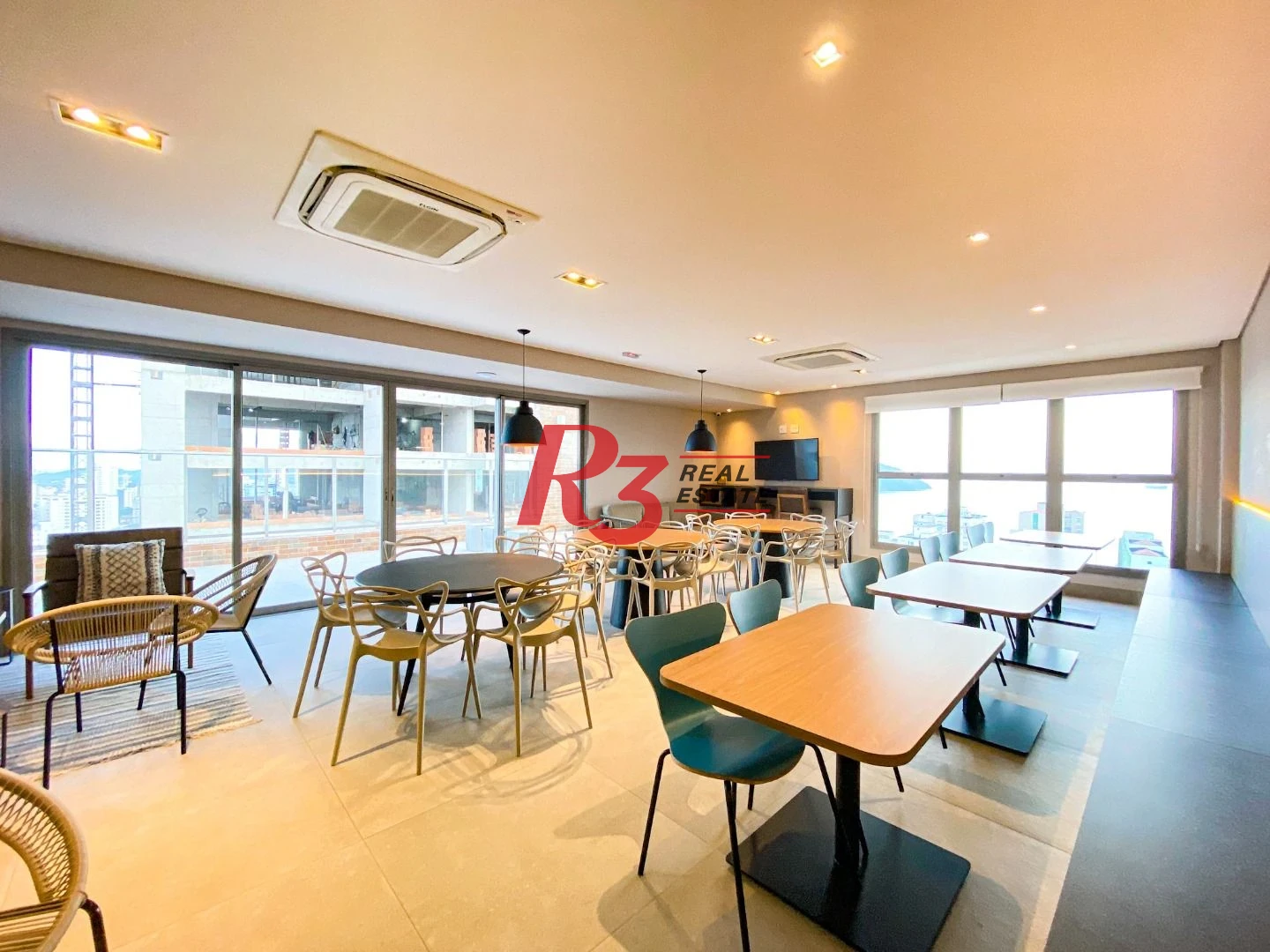 Apartamento com 2 dormitórios à venda, 88 m² por R$ 1.099.000,00 - Aparecida - Santos/SP