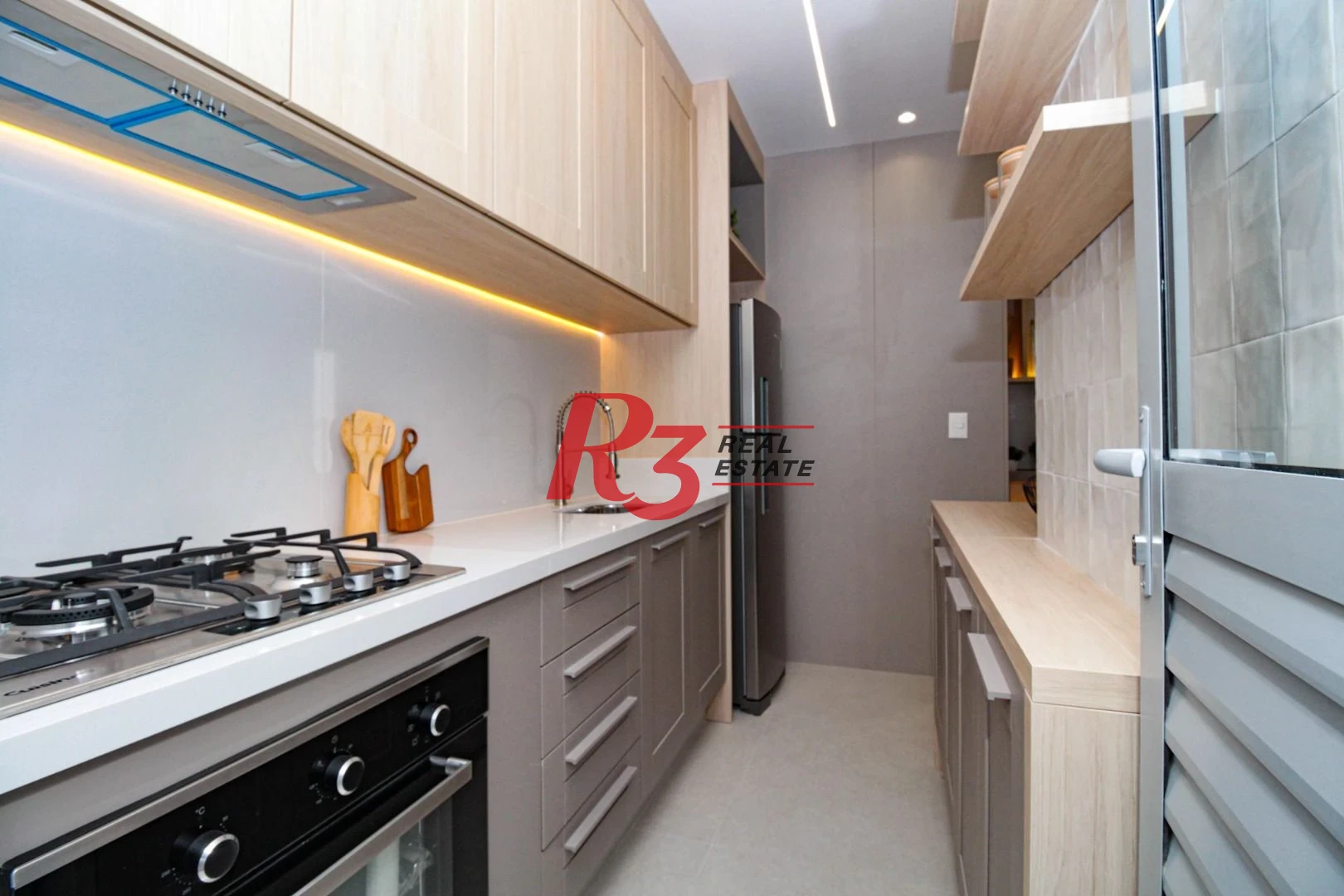 Apartamento com 3 dormitórios à venda, 89 m² por R$ 1.220.000,00 - Marapé - Santos/SP