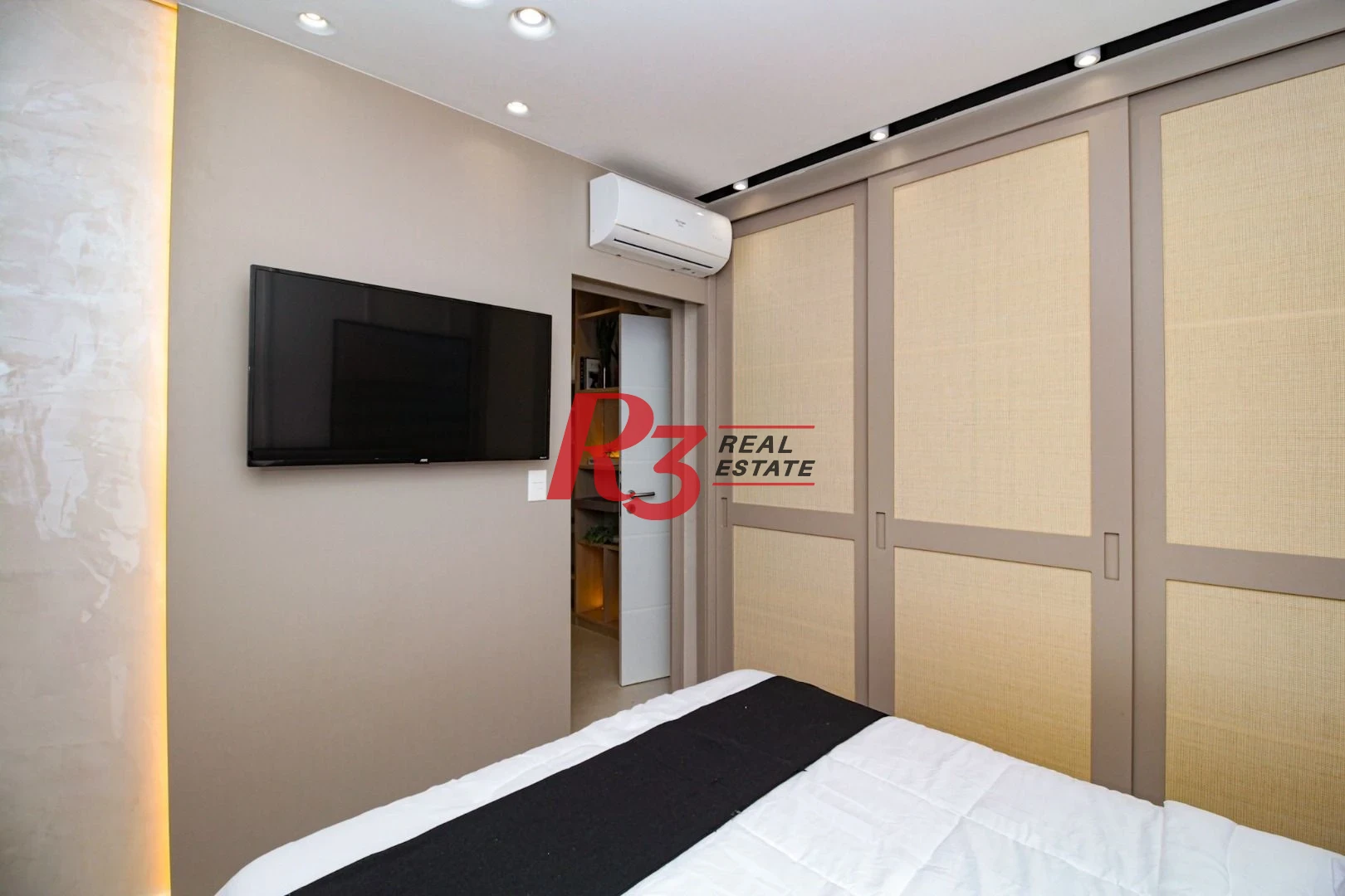 Apartamento com 3 dormitórios à venda, 89 m² por R$ 1.220.000,00 - Marapé - Santos/SP