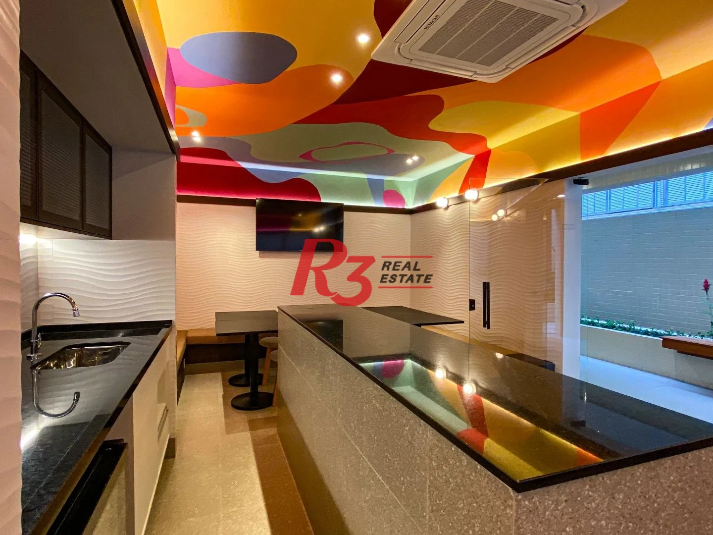 Cobertura com 4 suítes à venda, 320 m² por R$ 5.500.000 - José Menino - Santos/SP