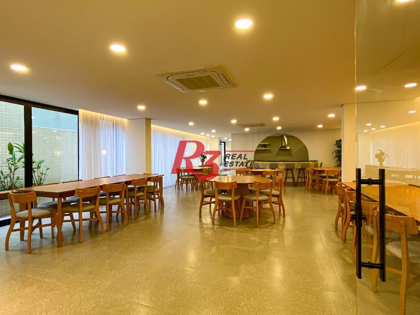 Cobertura com 4 suítes à venda, 320 m² por R$ 5.500.000 - José Menino - Santos/SP