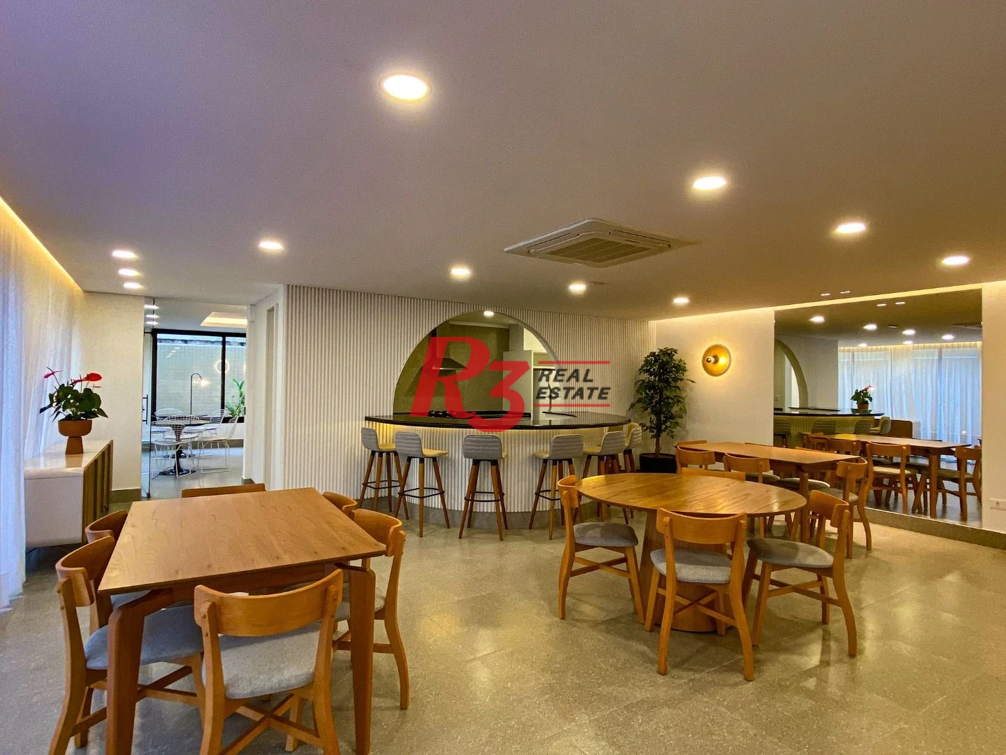 Cobertura com 4 suítes à venda, 320 m² por R$ 5.500.000 - José Menino - Santos/SP