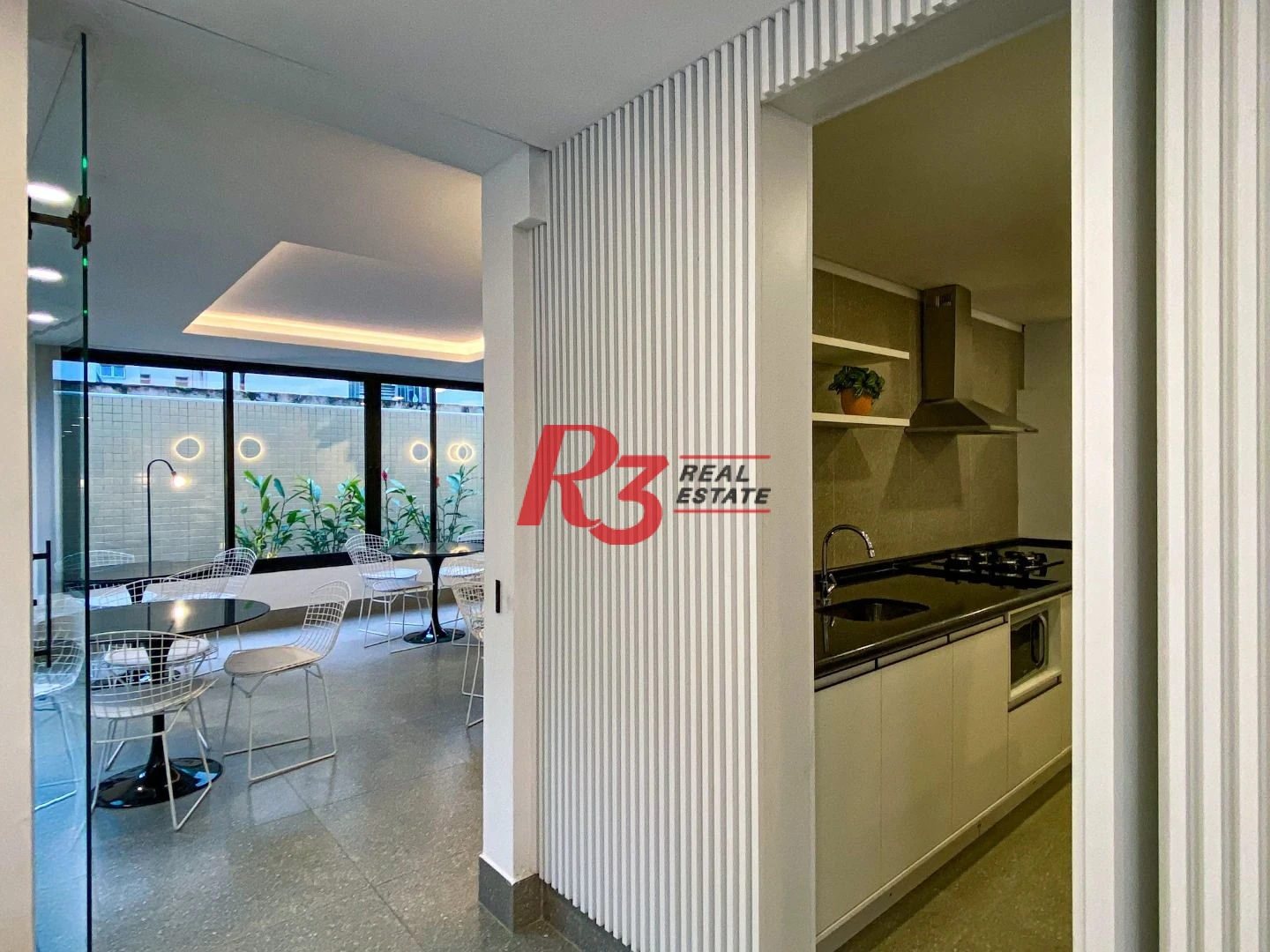 Cobertura com 4 suítes à venda, 320 m² por R$ 5.500.000 - José Menino - Santos/SP
