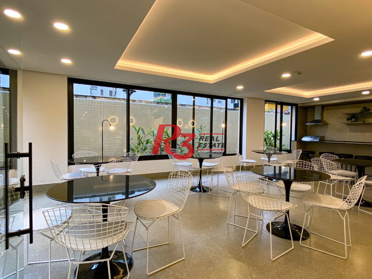 Cobertura com 4 suítes à venda, 320 m² por R$ 5.500.000 - José Menino - Santos/SP