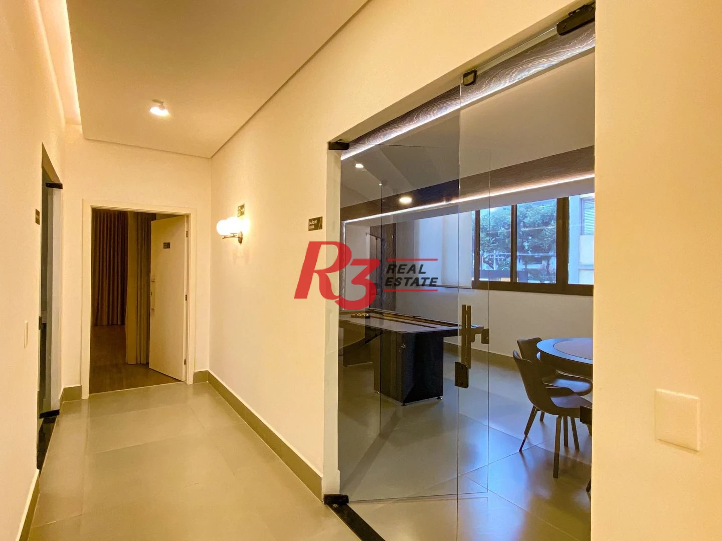 Cobertura com 4 suítes à venda, 320 m² por R$ 5.500.000 - José Menino - Santos/SP