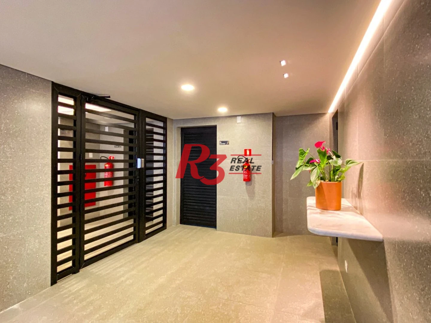 Cobertura com 4 suítes à venda, 320 m² por R$ 5.500.000 - José Menino - Santos/SP