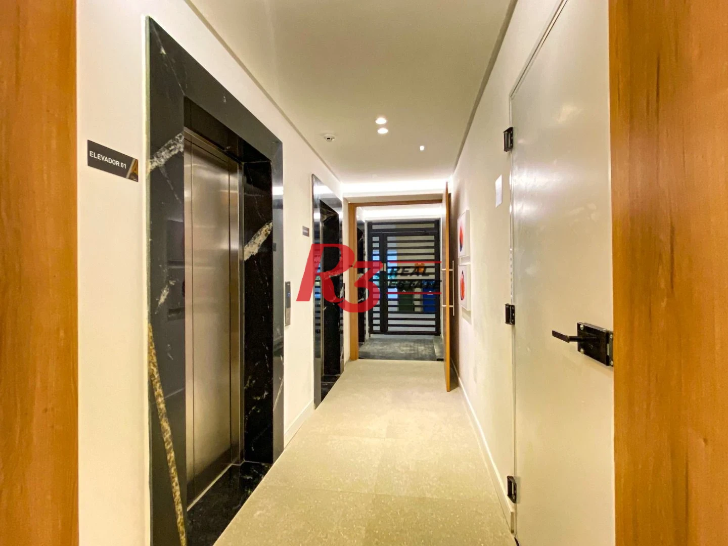 Cobertura com 4 suítes à venda, 320 m² por R$ 5.500.000 - José Menino - Santos/SP