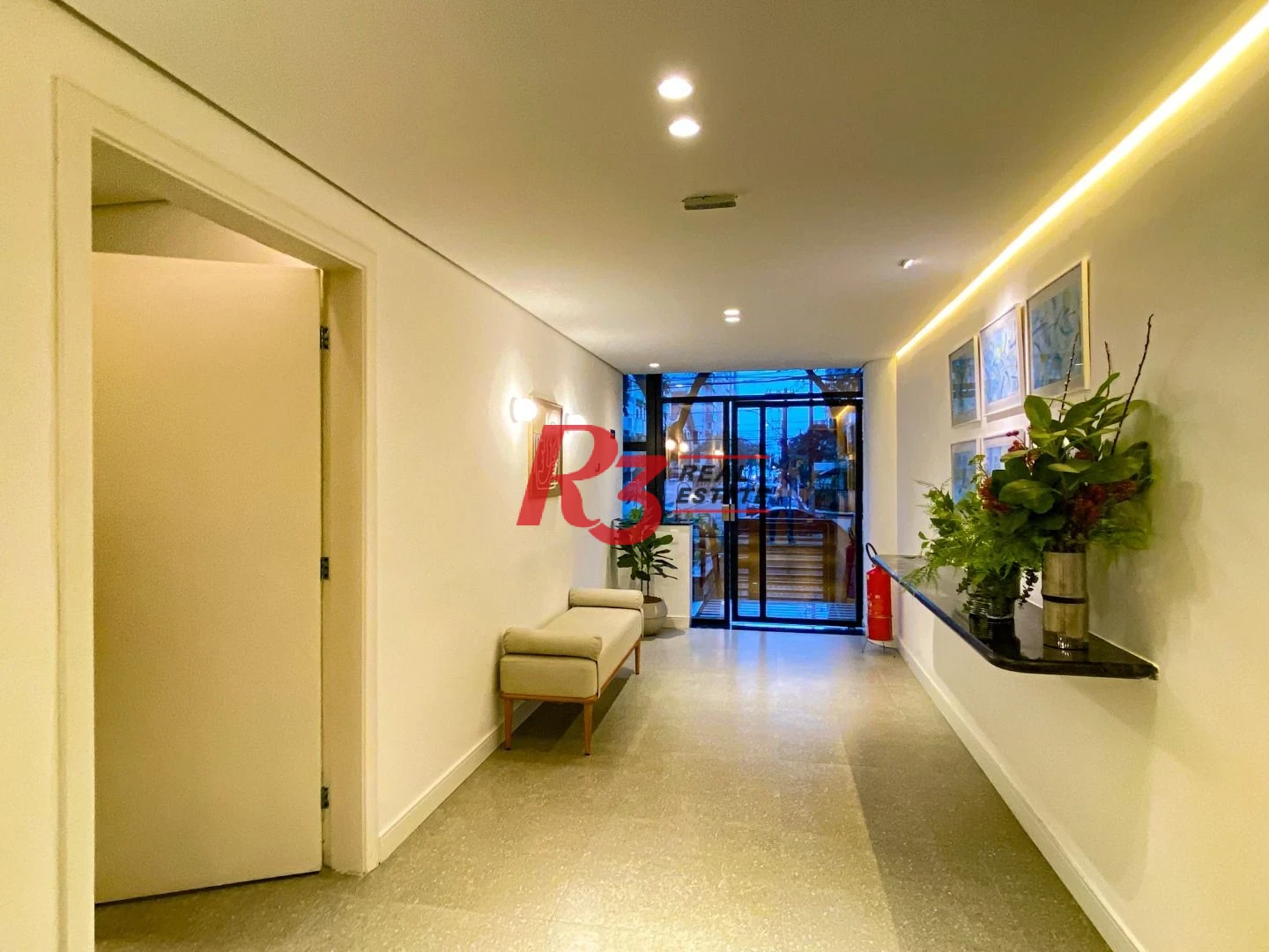 Cobertura com 4 suítes à venda, 320 m² por R$ 5.500.000 - José Menino - Santos/SP