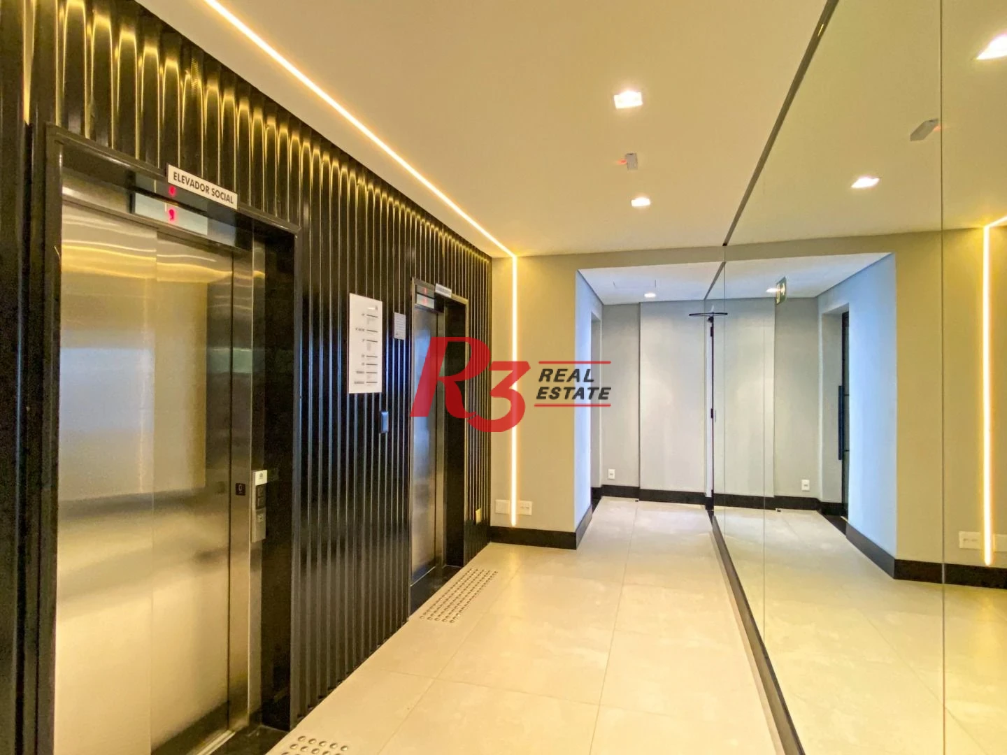 Apartamento à venda, 57 m² por R$ 1.015.000,00 - Ponta da Praia - Santos/SP