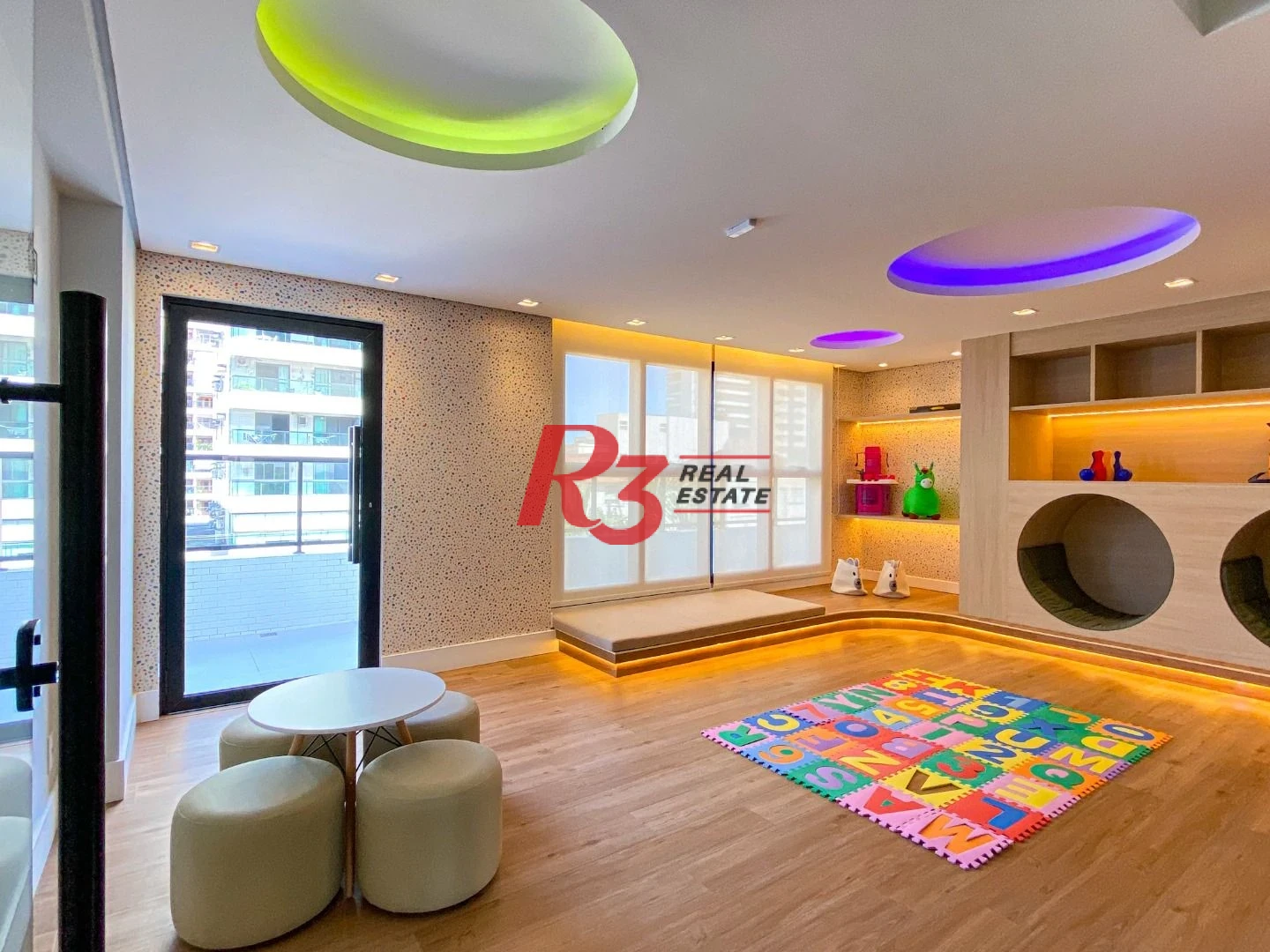 Apartamento à venda, 57 m² por R$ 1.015.000,00 - Ponta da Praia - Santos/SP