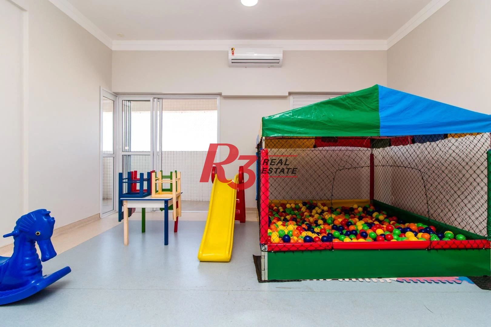 Apartamento com 2 dormitórios à venda, 81 m² por R$ 855.000,00 - Campo Grande - Santos/SP