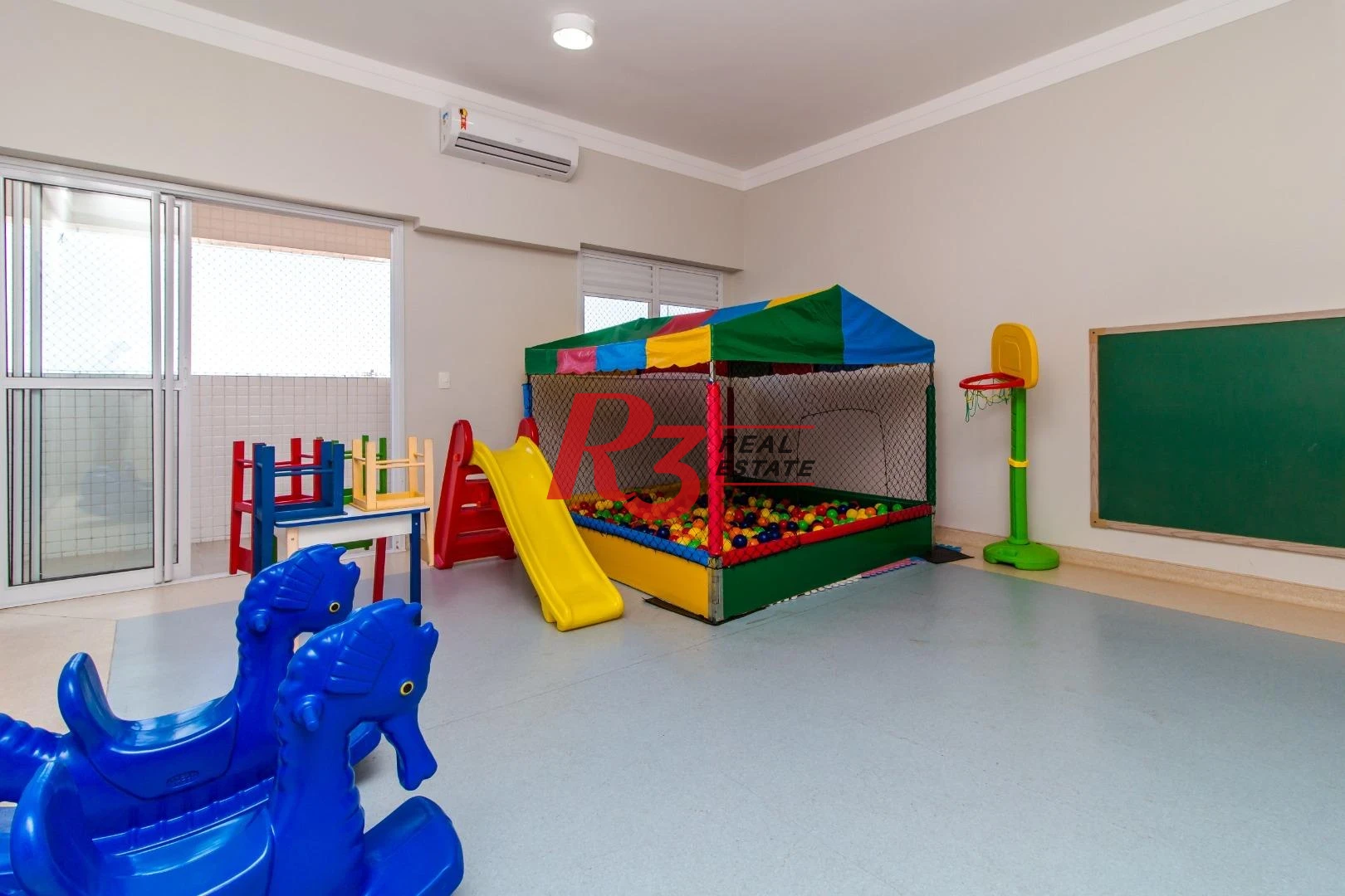 Apartamento com 2 dormitórios à venda, 81 m² por R$ 855.000,00 - Campo Grande - Santos/SP