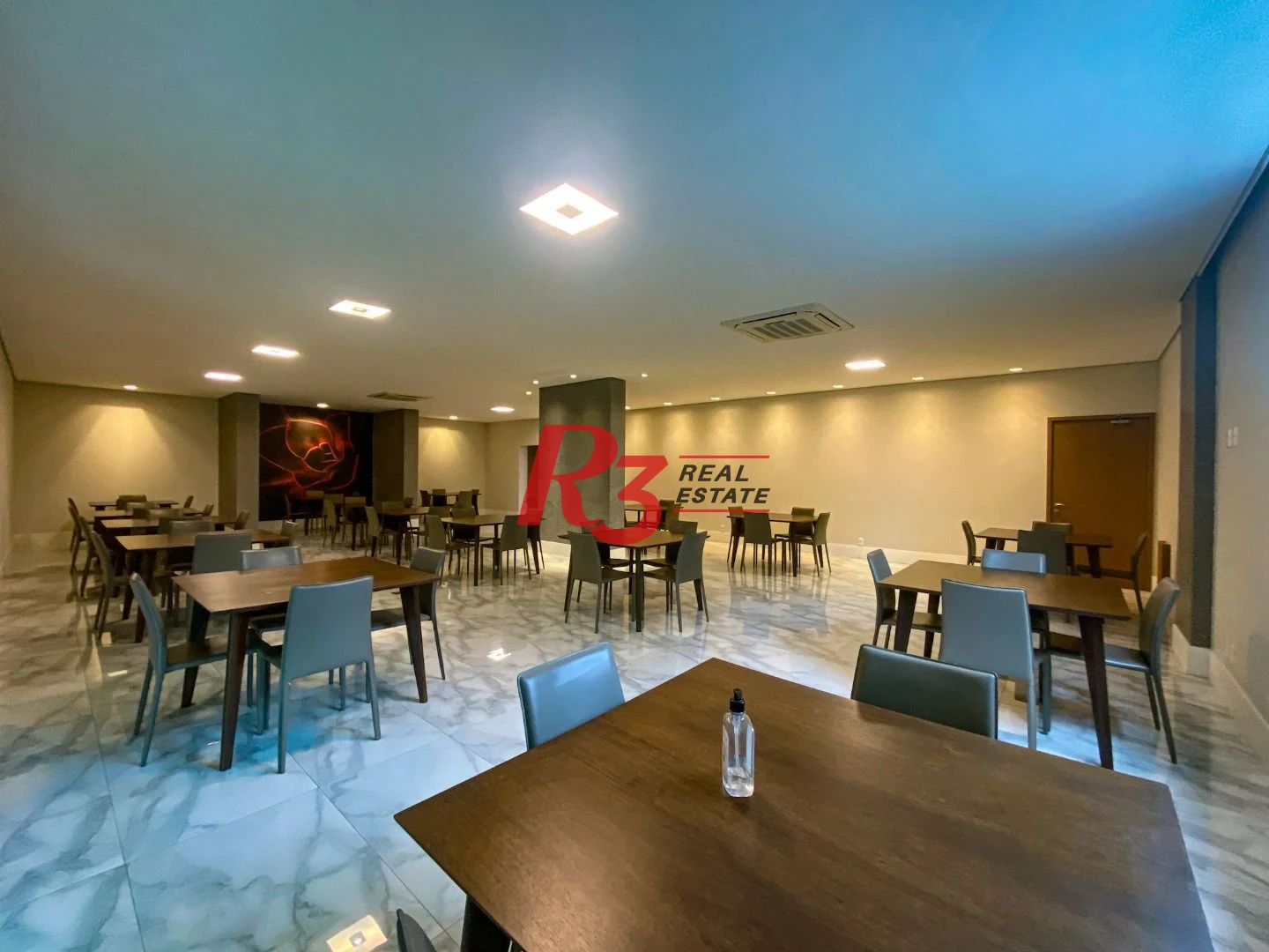 Apartamento com 2 dormitórios para alugar, 119 m² por R$ 13.455,00/mês - Embaré - Santos/SP