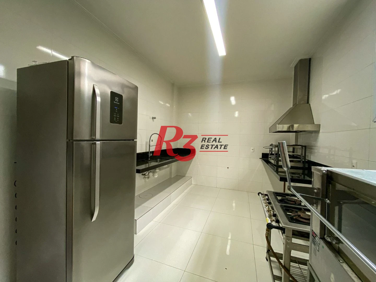 Apartamento com 2 dormitórios para alugar, 119 m² por R$ 13.455,00/mês - Embaré - Santos/SP