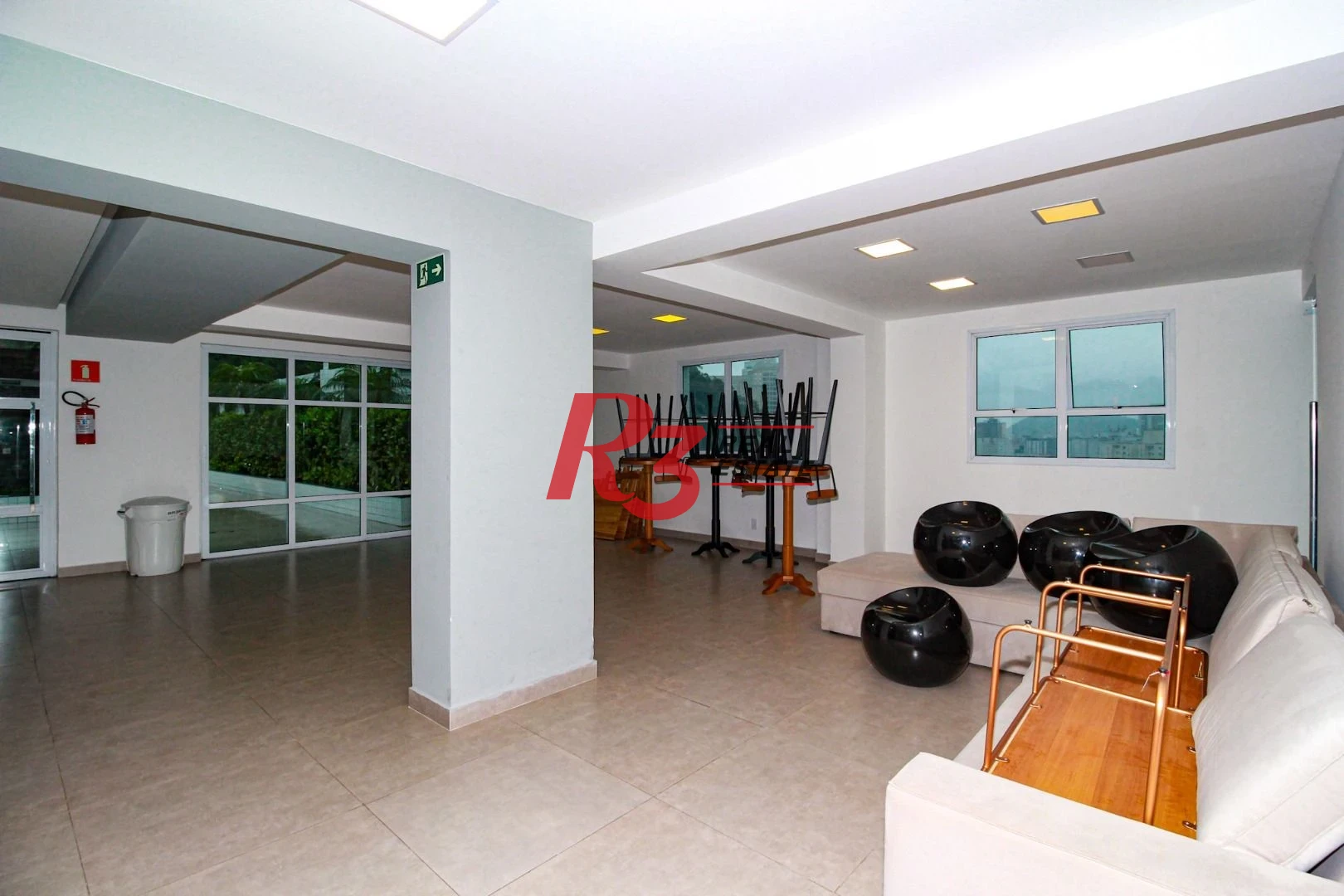 Apartamento com 1 dormitório para alugar, 42 m² por R$ 3.000,00/mês - Marapé - Santos/SP