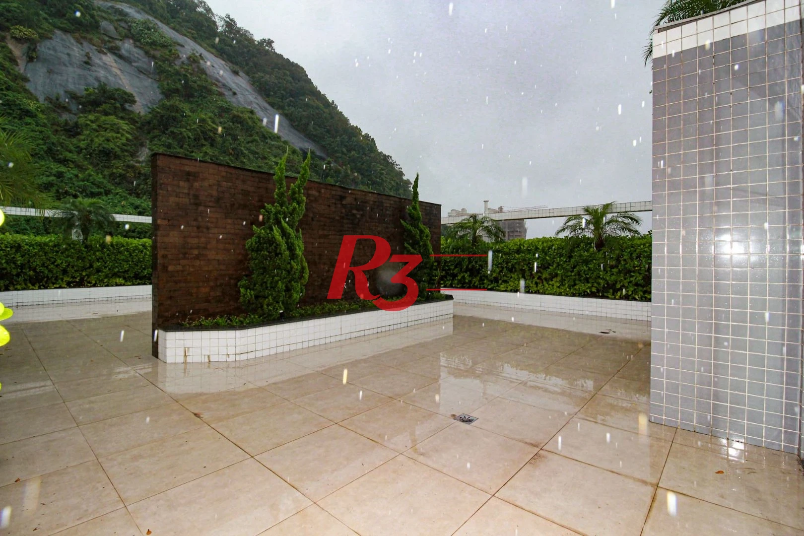 Apartamento com 1 dormitório para alugar, 42 m² por R$ 3.000,00/mês - Marapé - Santos/SP