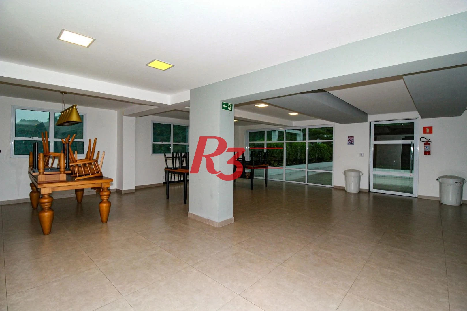 Apartamento com 1 dormitório para alugar, 42 m² por R$ 3.000,00/mês - Marapé - Santos/SP