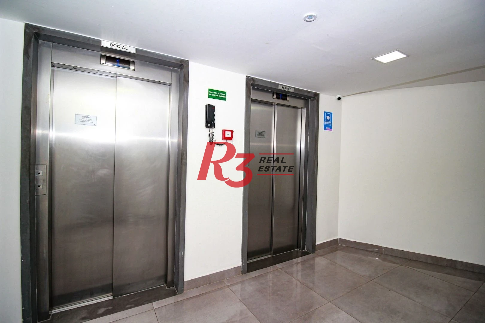 Apartamento com 1 dormitório para alugar, 42 m² por R$ 3.000,00/mês - Marapé - Santos/SP