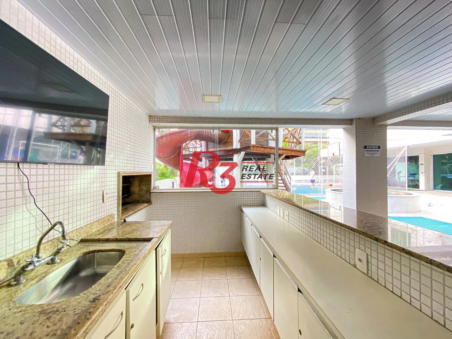 Apartamento com 3 dormitórios à venda, 232 m² por R$ 3.800.000,00 - Embaré - Santos/SP