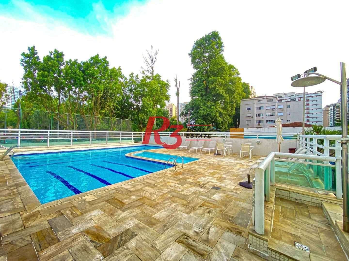 Apartamento com 3 dormitórios à venda, 232 m² por R$ 3.800.000,00 - Embaré - Santos/SP