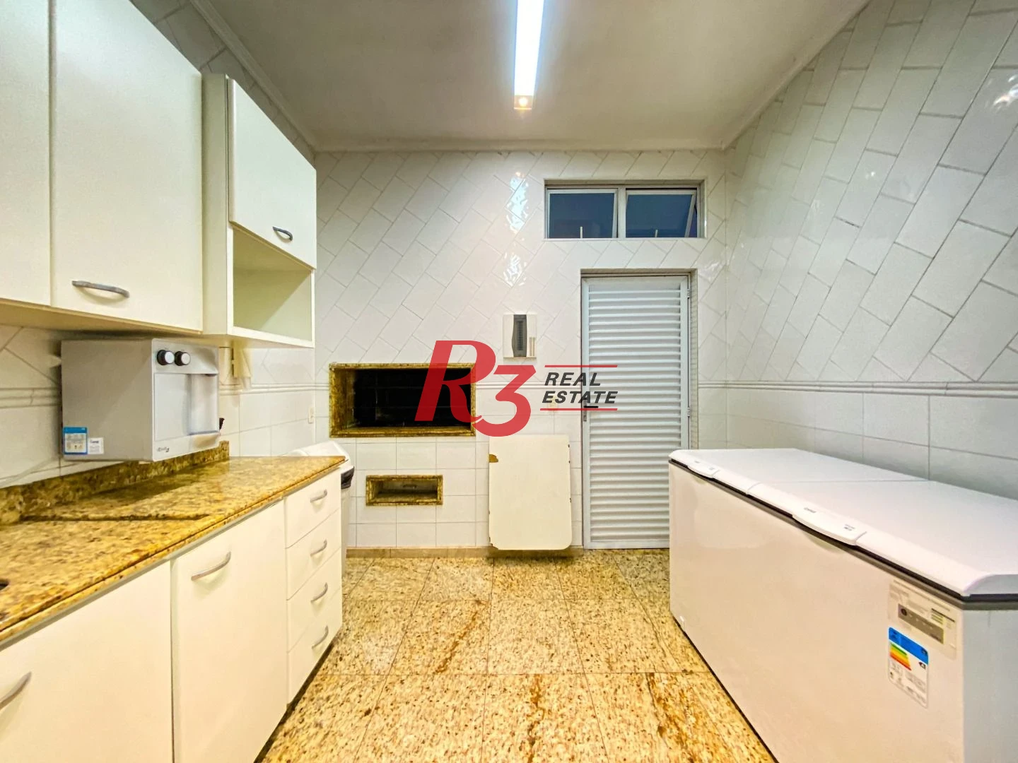 Apartamento com 3 dormitórios à venda, 232 m² por R$ 3.800.000,00 - Embaré - Santos/SP