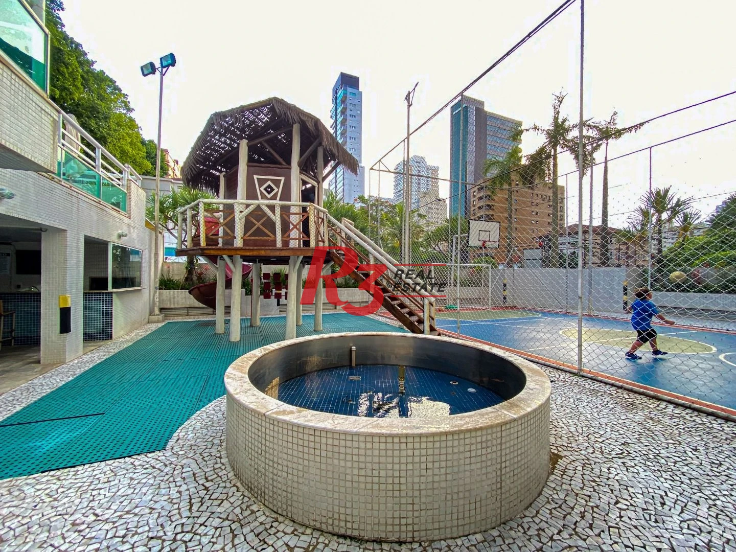 Apartamento com 3 dormitórios à venda, 232 m² por R$ 3.800.000,00 - Embaré - Santos/SP
