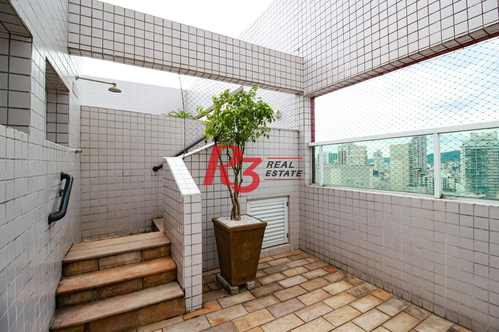 Apartamento com 3 dormitórios à venda, 93 m² por R$ 1.300.000,00 - Gonzaga - Santos/SP