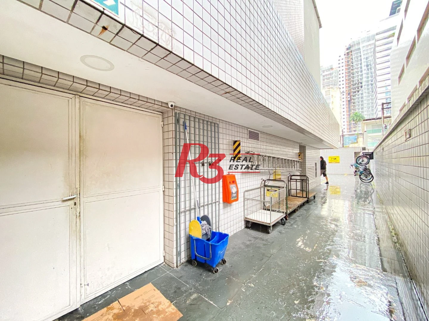 Loja para alugar, 100 m² por R$ 12.000,00/mês - Gonzaga - Santos/SP