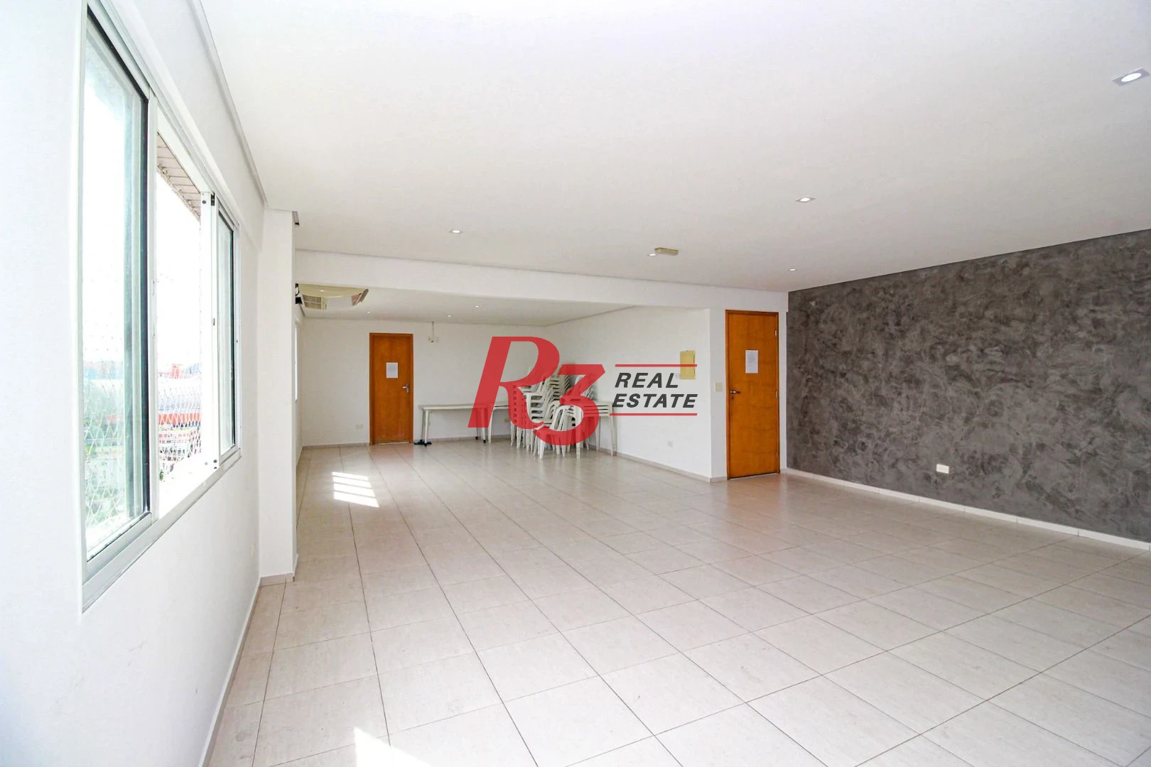 Apartamento a venda, 2 dorm, 75 m², 1 vaga, Aparecida, Santos SP