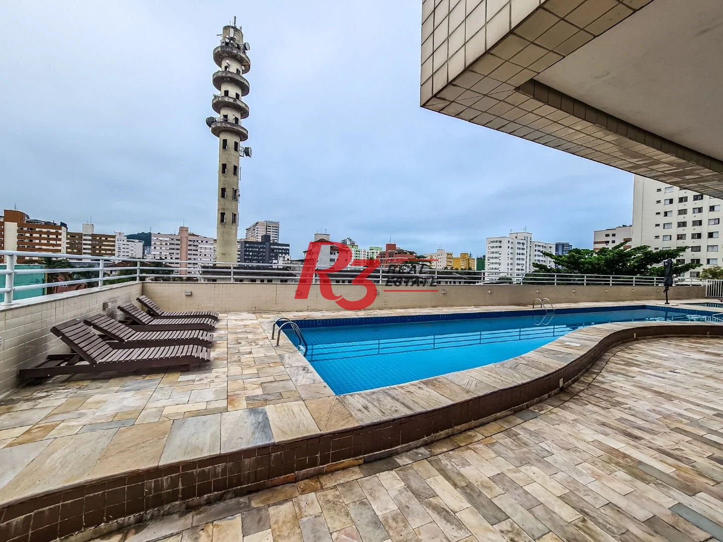 Apartamento com 2 dormitórios à venda, 69 m² por R$ 770.000,00 - Encruzilhada - Santos/SP