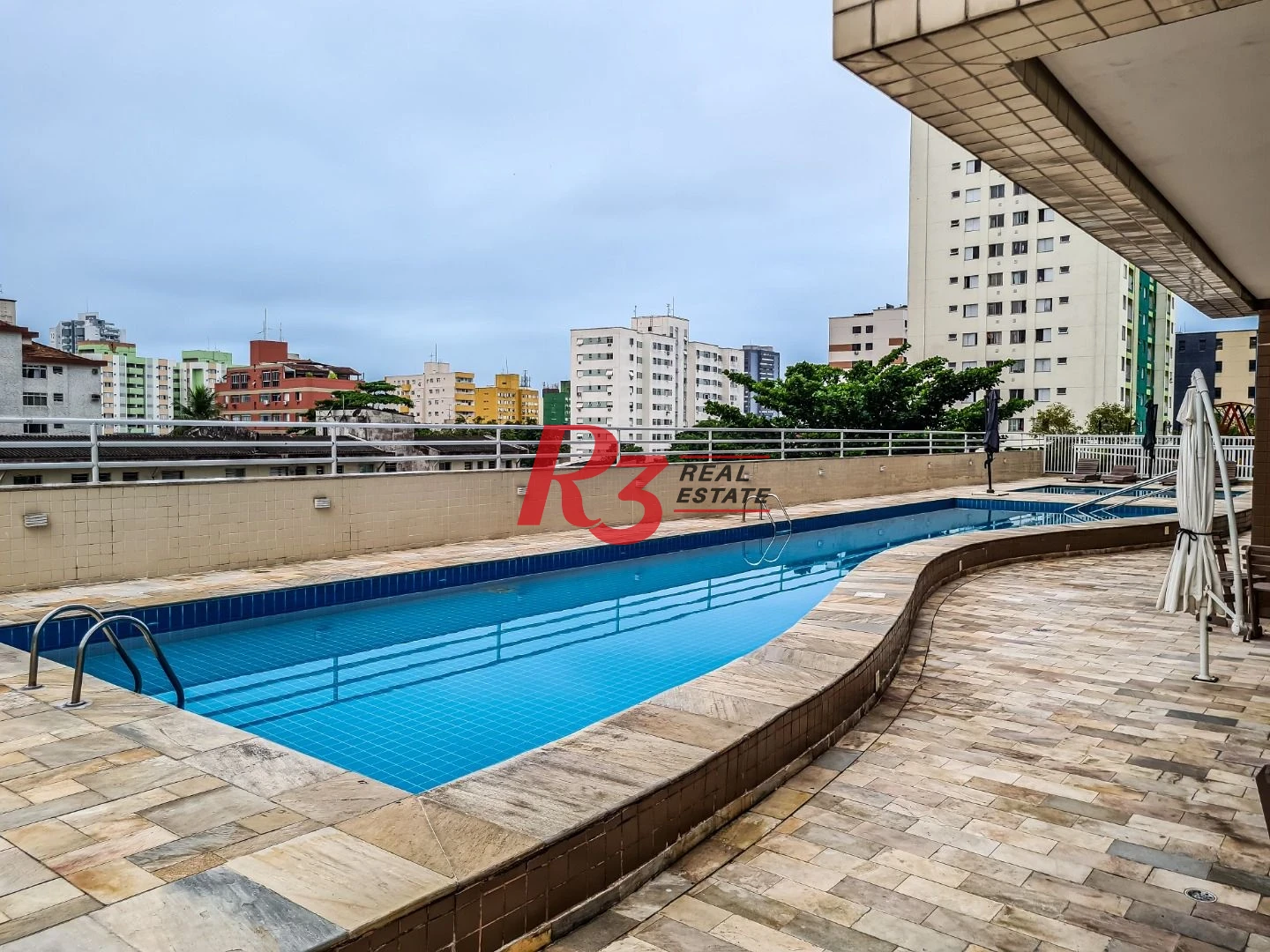 Apartamento com 2 dormitórios à venda, 69 m² por R$ 770.000,00 - Encruzilhada - Santos/SP
