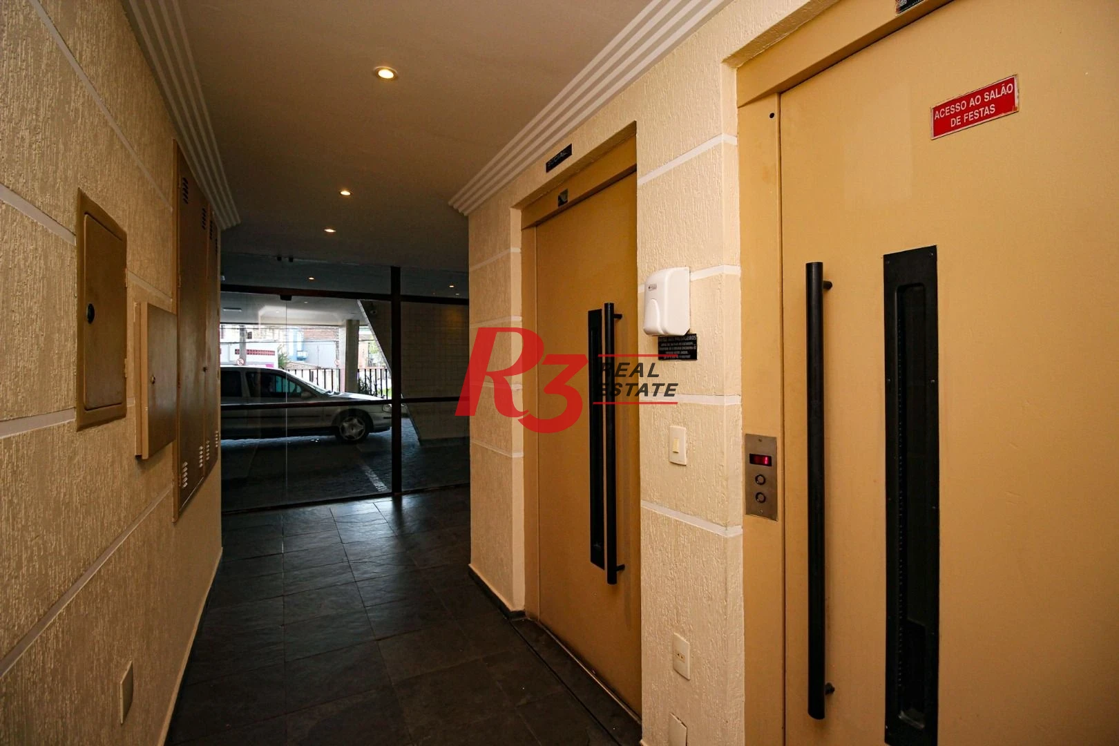 Apartamento com 1 dormitório para alugar, 51 m² por R$ 3.200,00/mês - Vila Matias - Santos/SP