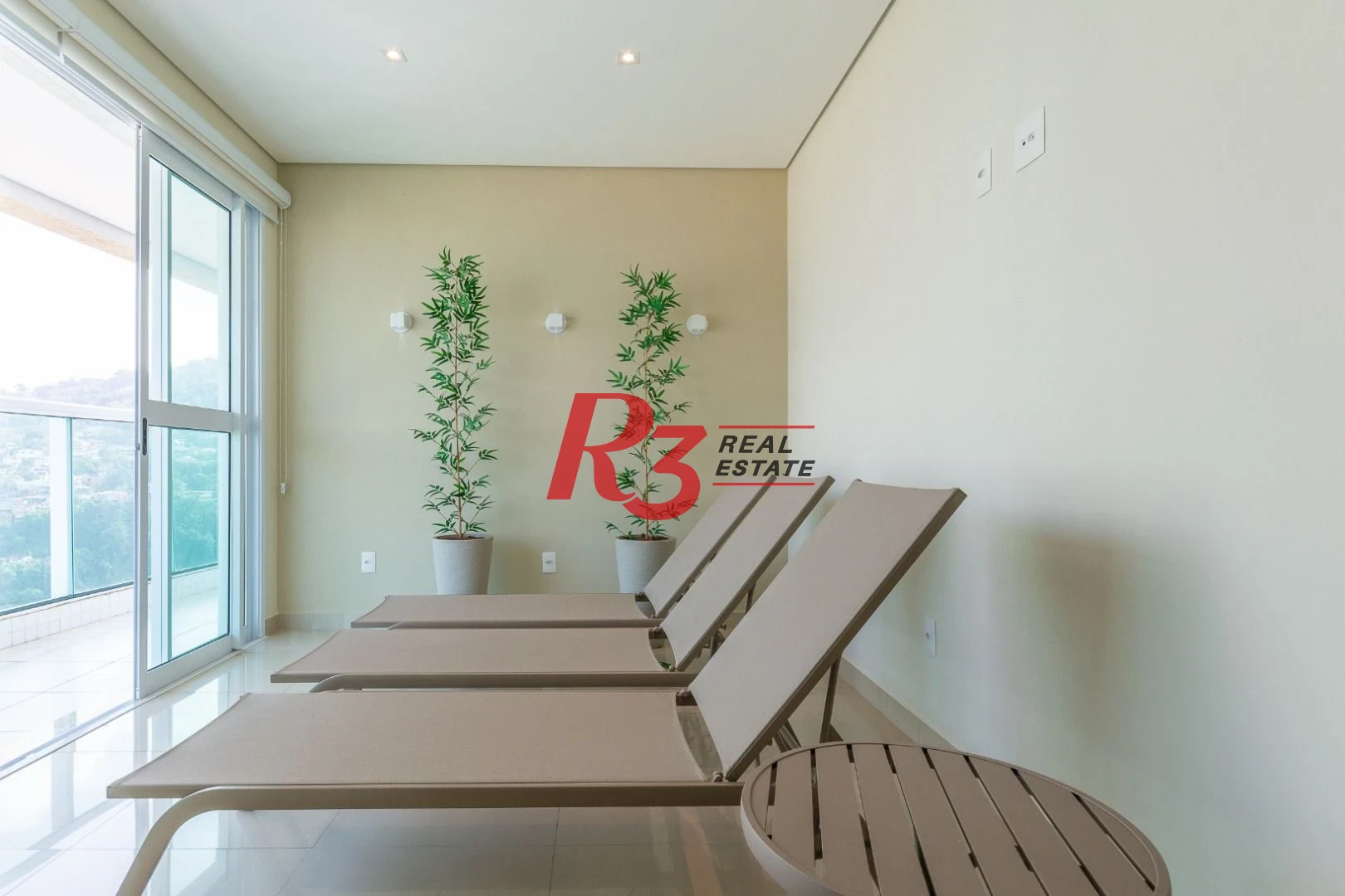 Apartamento com 2 dormitórios à venda, 76 m² por R$ 980.000,00 - José Menino - Santos/SP
