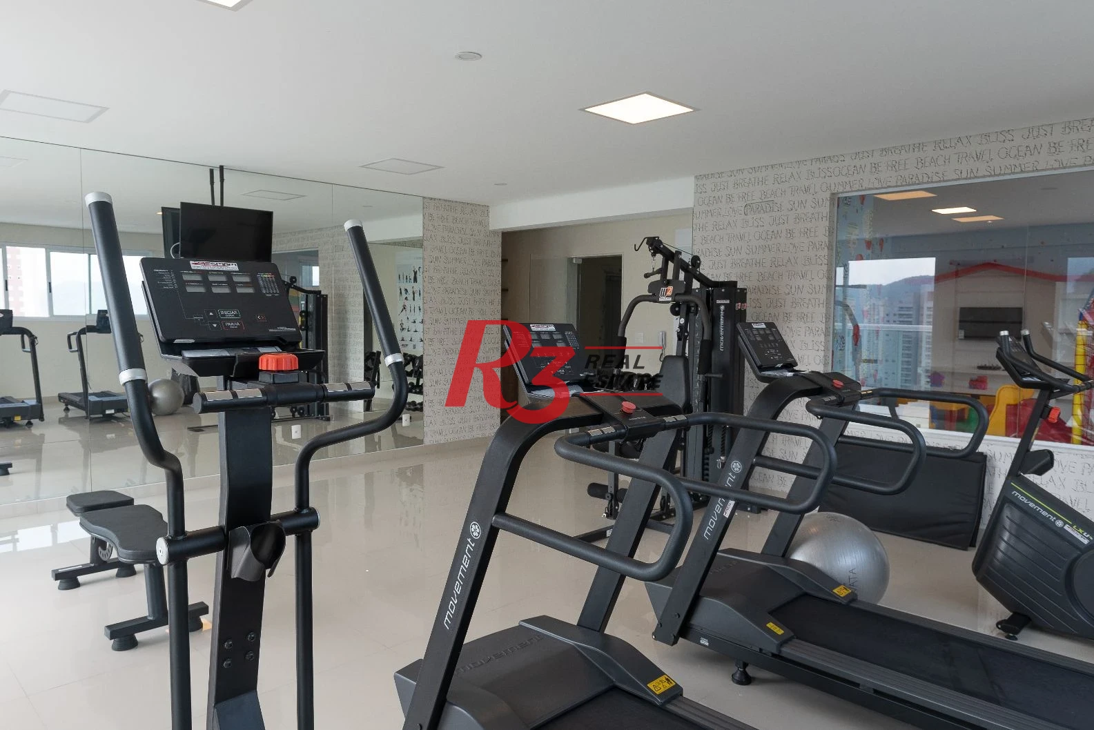 Apartamento com 2 dormitórios à venda, 76 m² por R$ 980.000,00 - José Menino - Santos/SP