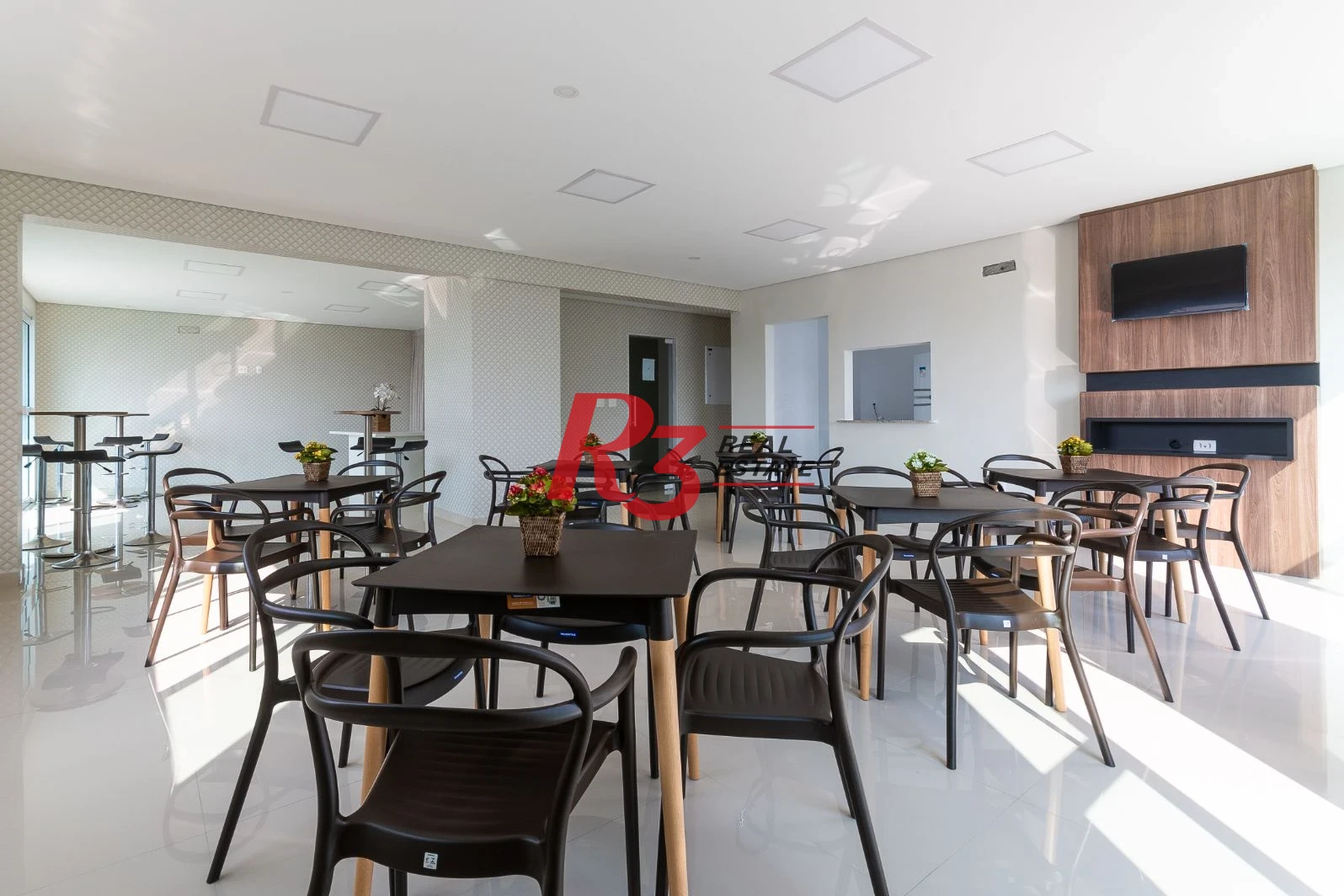 Apartamento com 2 dormitórios à venda, 76 m² por R$ 980.000,00 - José Menino - Santos/SP
