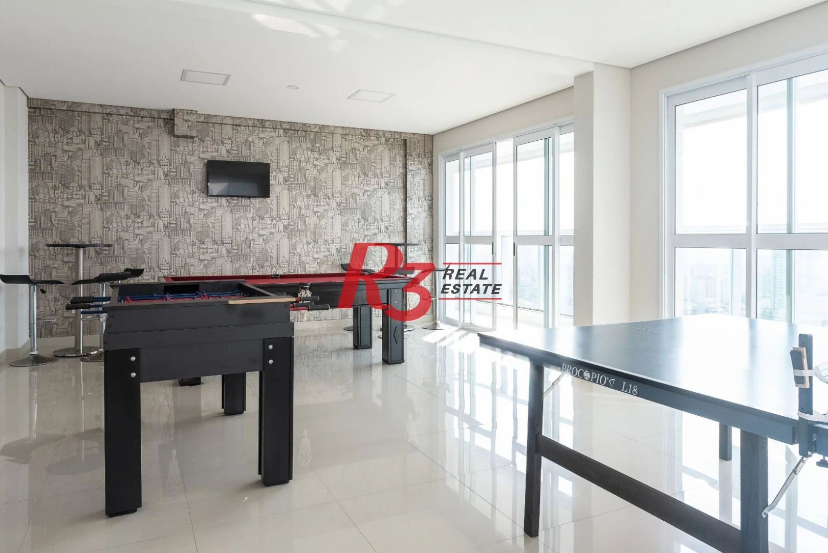 Apartamento com 2 dormitórios à venda, 76 m² por R$ 980.000,00 - José Menino - Santos/SP